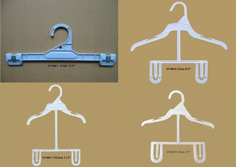 plastic hanger/trousers rack
